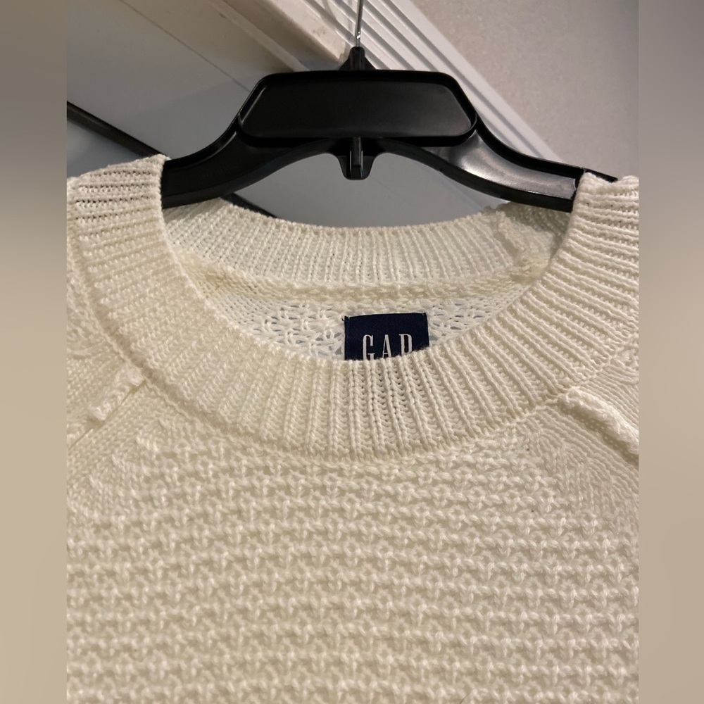 Gap~NWOT~Neutral~Cream~Open Stitch Crochet~Long Sleeve~Pullover Sweater~Size M - Picture 4 of 15